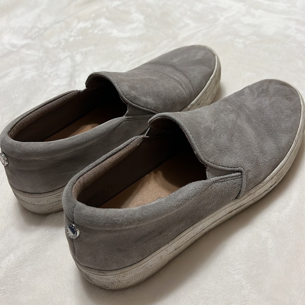 Steve Madden Womens Slip On Shoes Size 9 - Picture 2 of 4